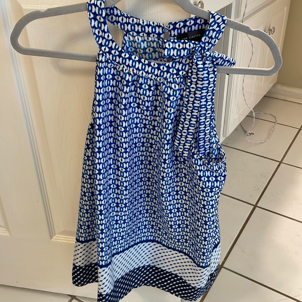Women’s The Limited top